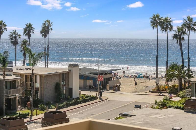 Brooks Beach Vacations House B222 Оушенсайд Экстерьер фото